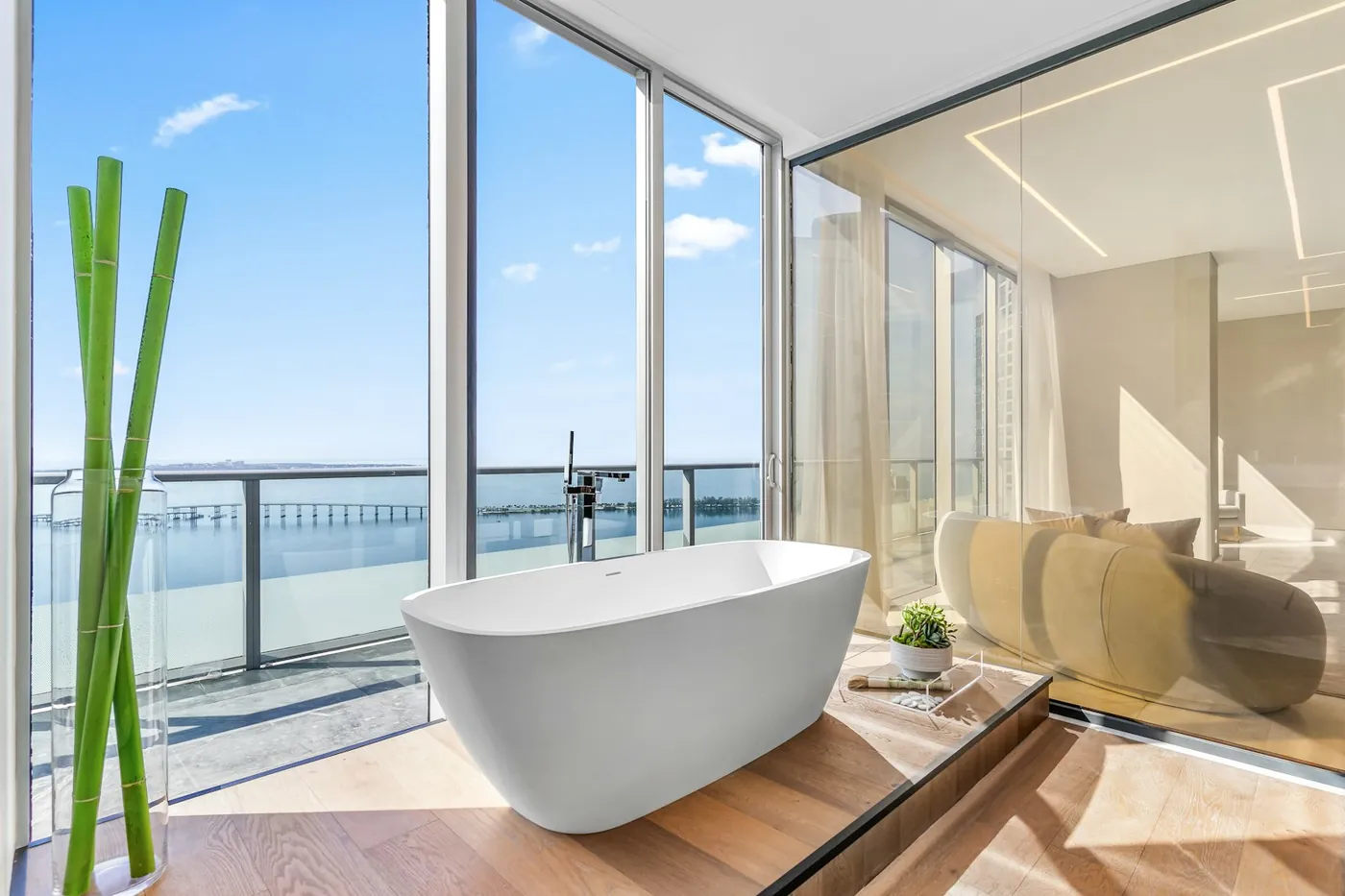 Penthouse Skyline - Miami