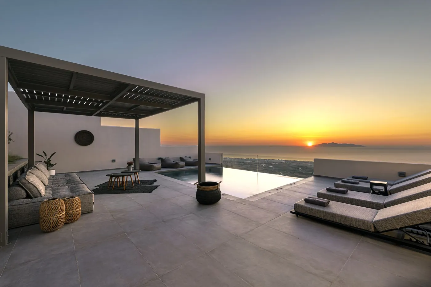 Villa Iris - Santorini