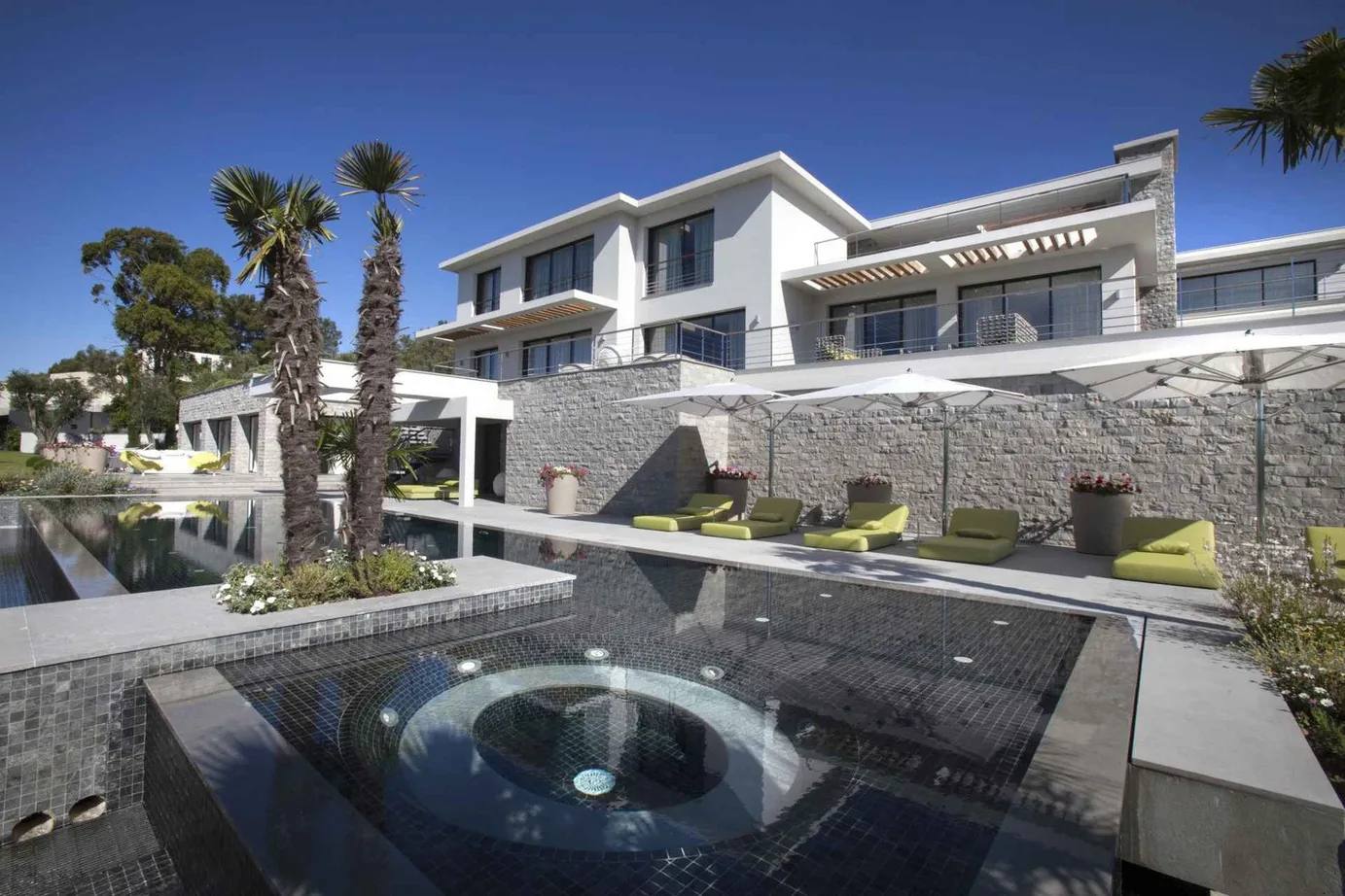 Villa Olivia - location villa de luxe Mougins