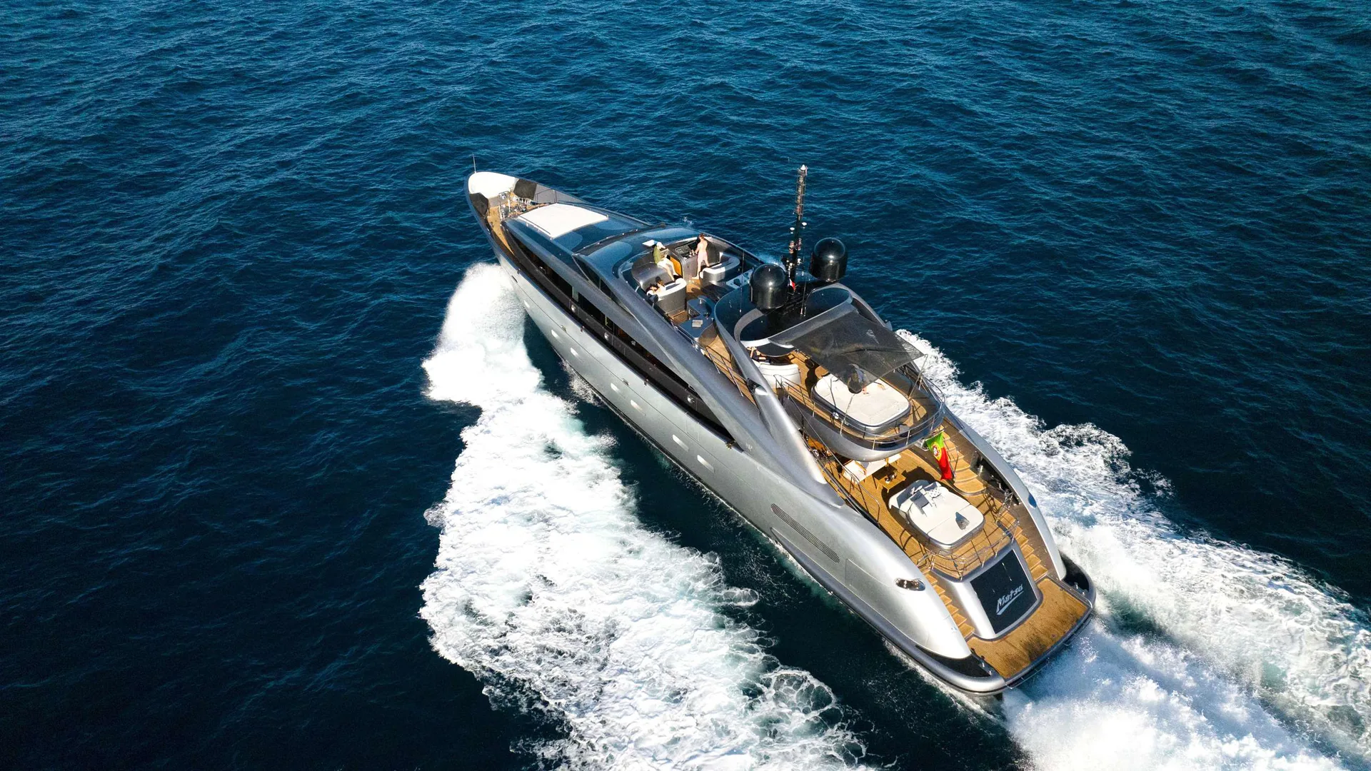 Matsu - yacht charter photo 2