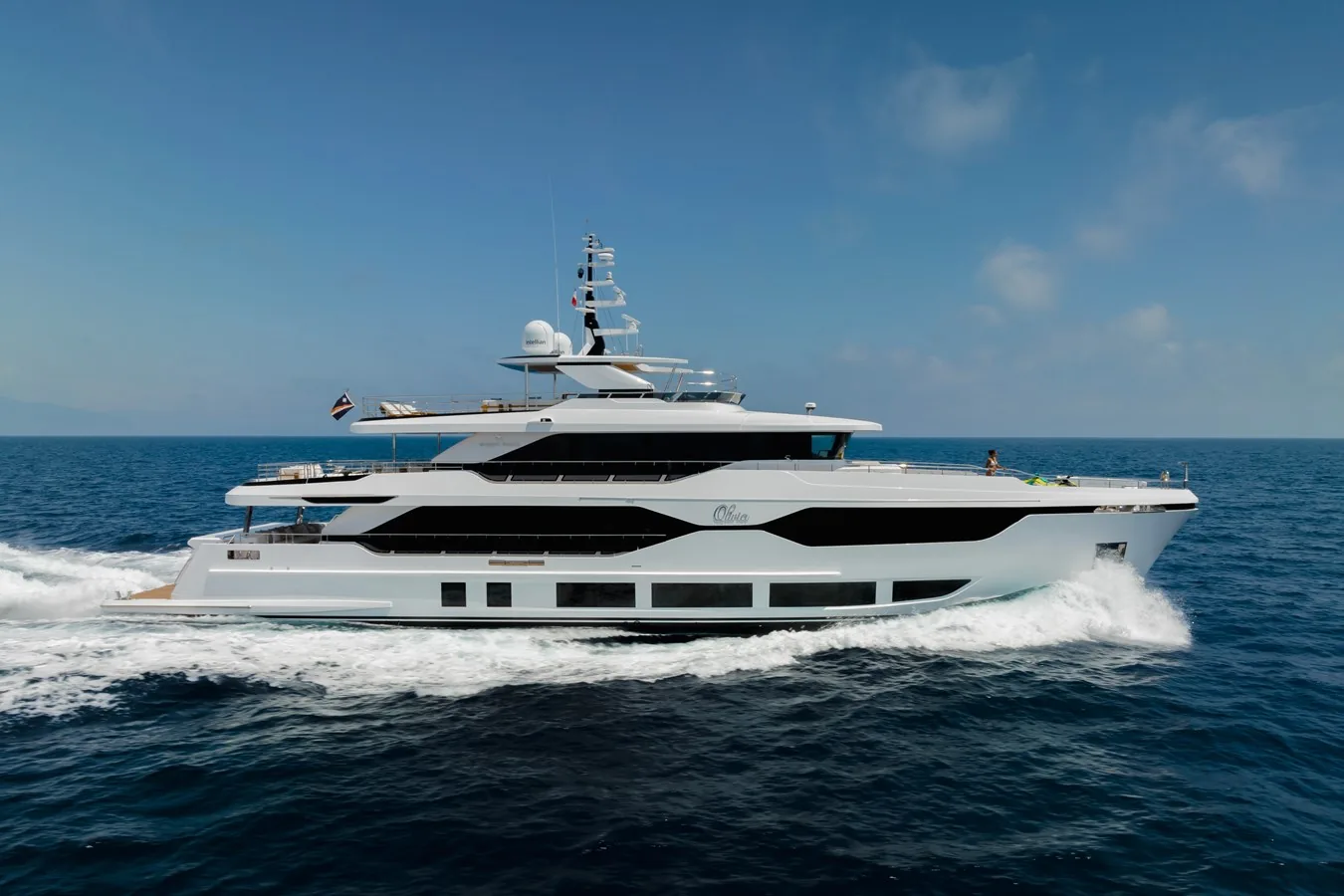 OLIVIA - yacht charter photo 6