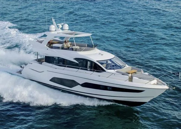 SUNSEEKER 70 - yacht charter photo 4